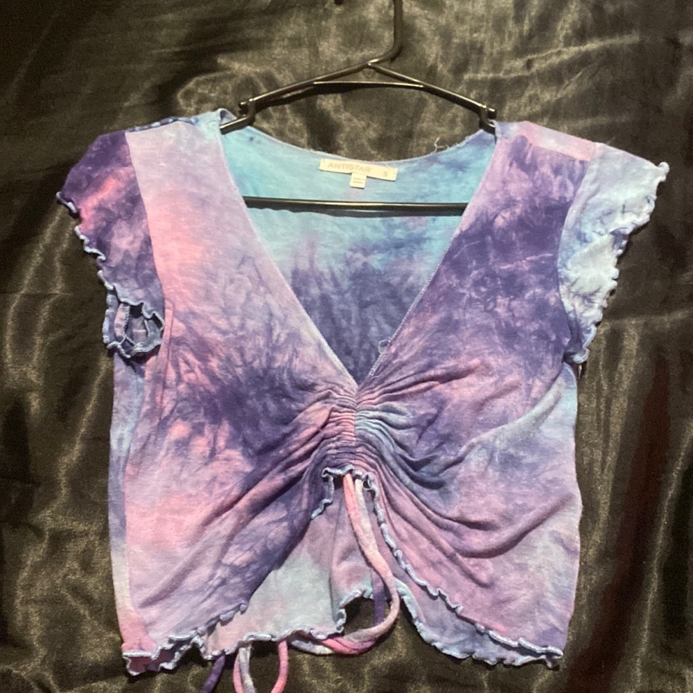 cropped top